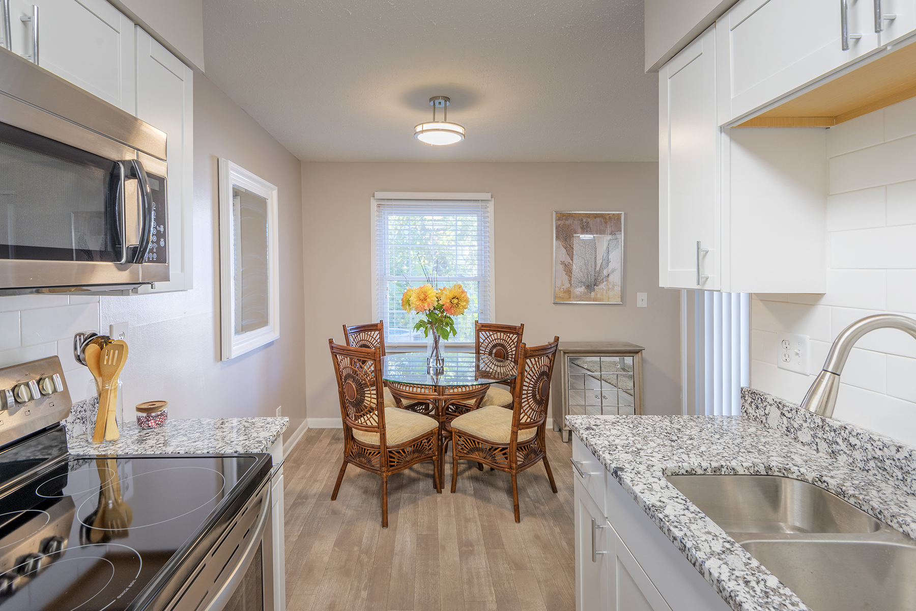 The Preserve at Pine Valley The Multifamily Advisory Group at Cushman